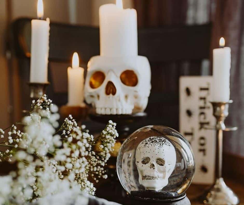halloween-table-decor