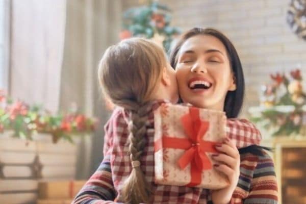 31 Best Christmas Gift Ideas For Mom  ReenaSidhu