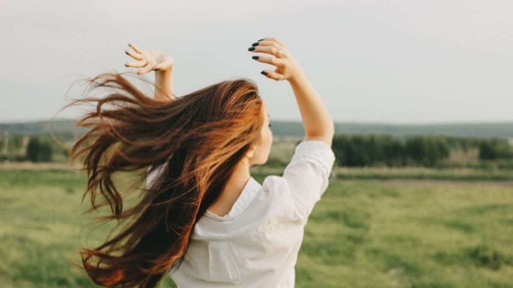 How to Dry Natural Hair [Secrets Nobody Will Tell You] - ReenaSidhu