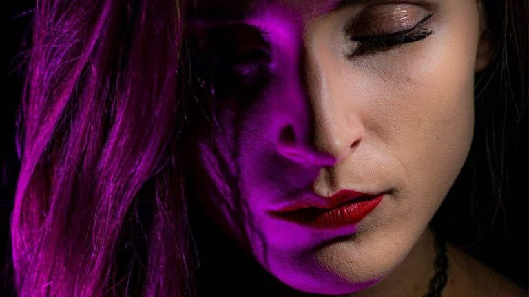 What Does Purple Hair Look Like When it Fades [Everything You’ve Ever Wanted to Know]