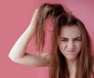 Can you dye greasy hair?