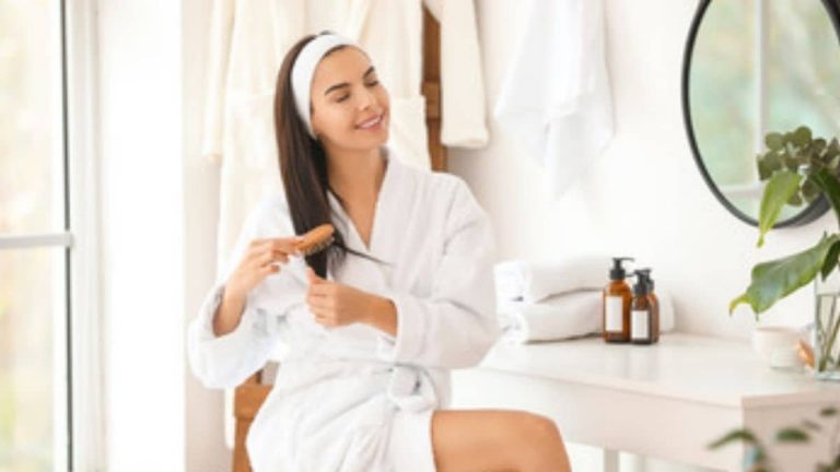 How To Moisturize And Seal Relaxed Hair