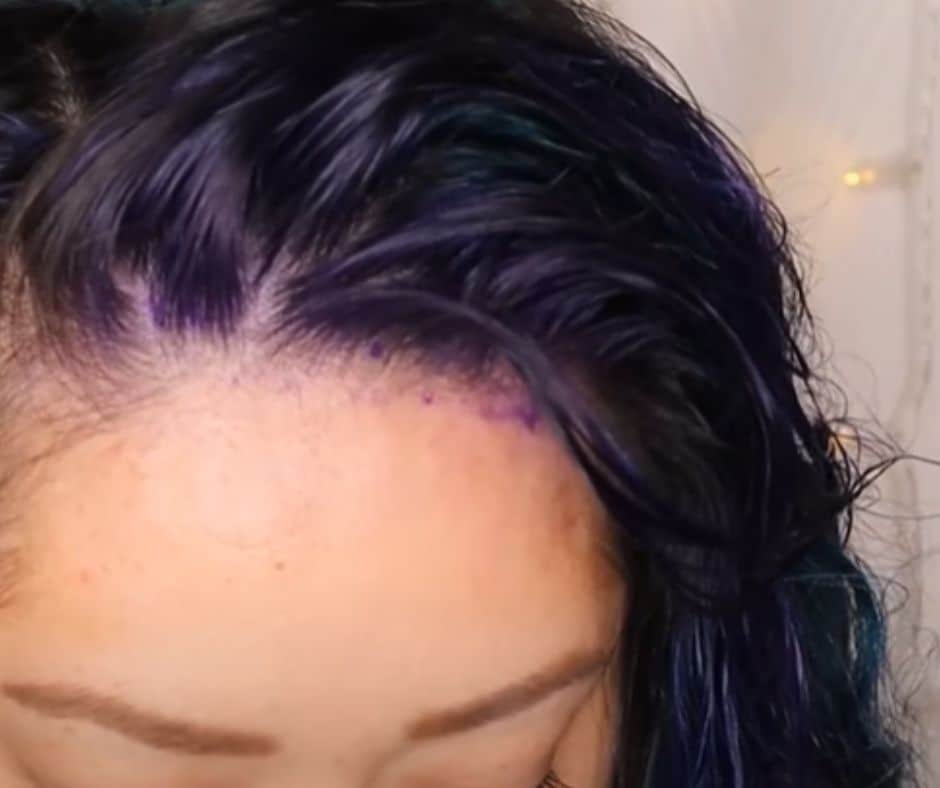 How to Avoid Staining Your Skin With Hair Dye