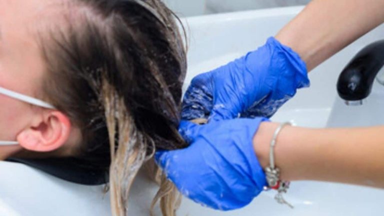 How to get hair dye off the scalp