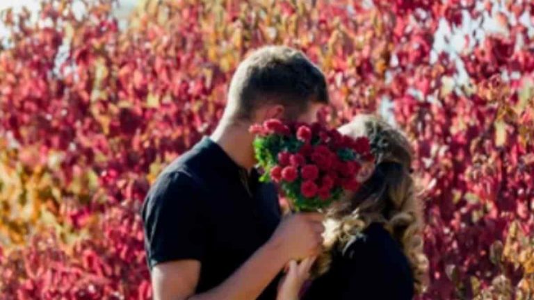 101 Valentines Day Photoshoot Ideas