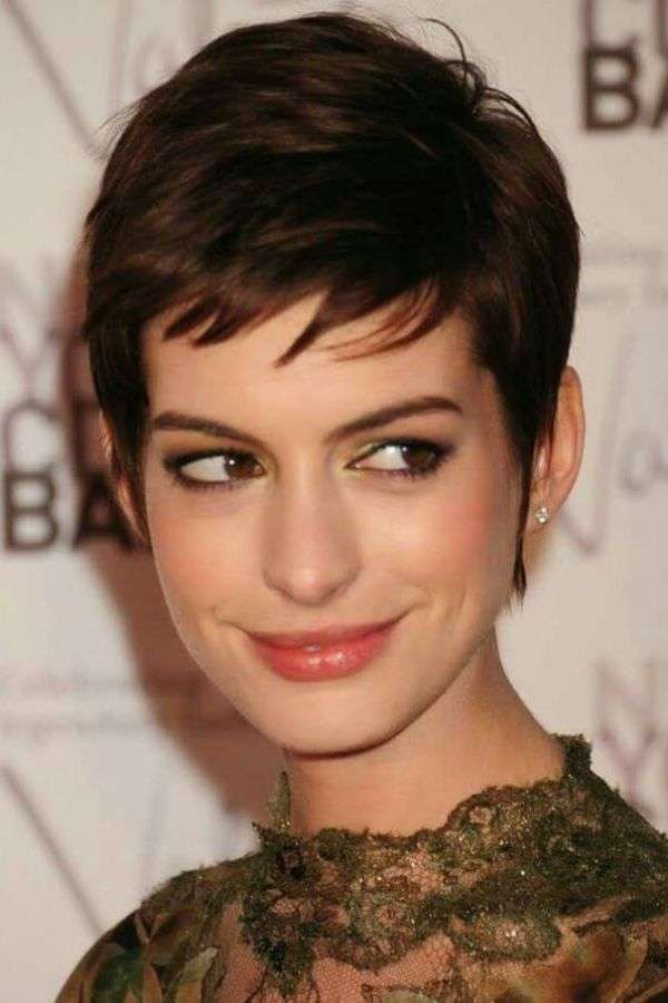 31 Iconic 90s Pixie Cuts: A Nostalgic Journey into a Timeless Trend ...