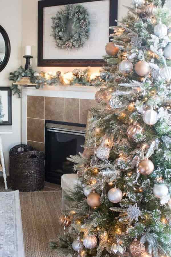 Bohemian Rhapsody Christmas Tree Decoration Ideas