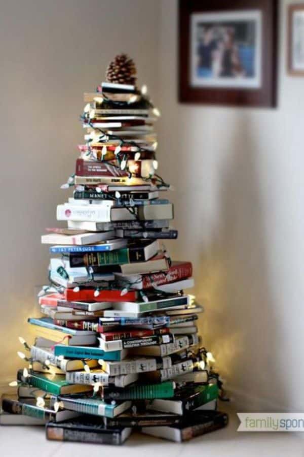 Book Lover's Tree Christmas Tree Decoration Ideas