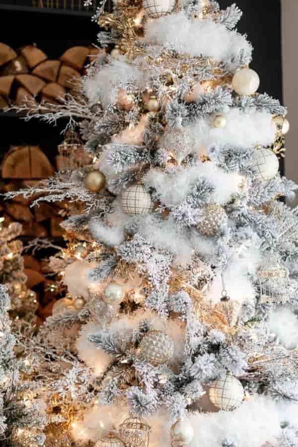 Nordic Winter Christmas Tree Decoration Ideas