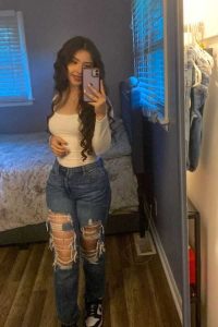 45 Latina Outfits School Baddie Ideas - ReenaSidhu