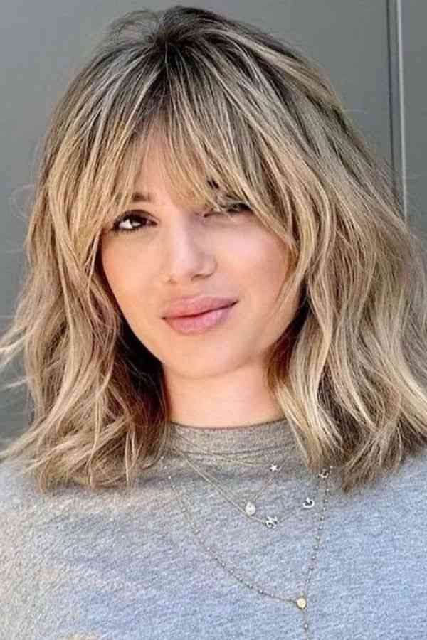 Unlock the Beauty of Versatility: 45 Stunning Medium Length Haircuts ...