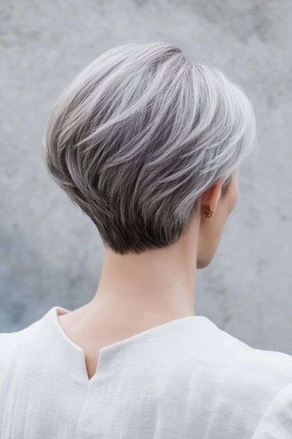 Wedge Pixie with Highlights