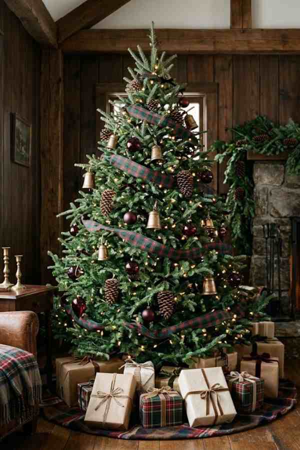 Ralph Lauren Christmas Tree for a Cozy Cabin